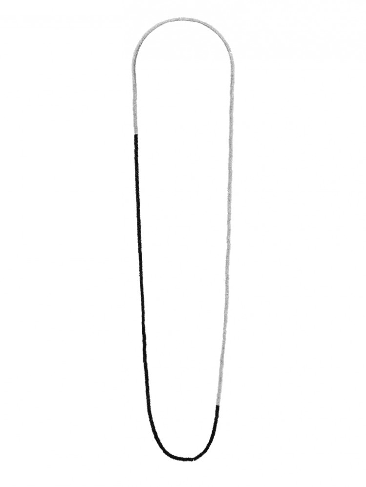 Collier WALLABY, col. nero/ bianco L 105 cm
